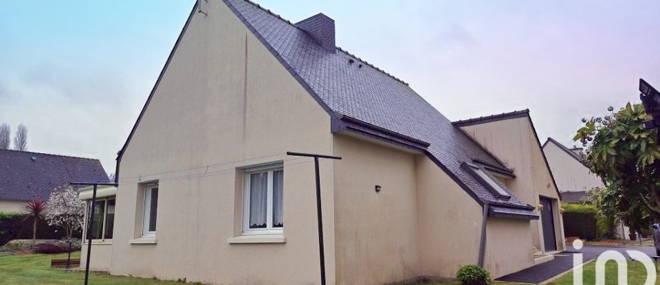 House 5 rooms of 90 m² in Bégard (22140)