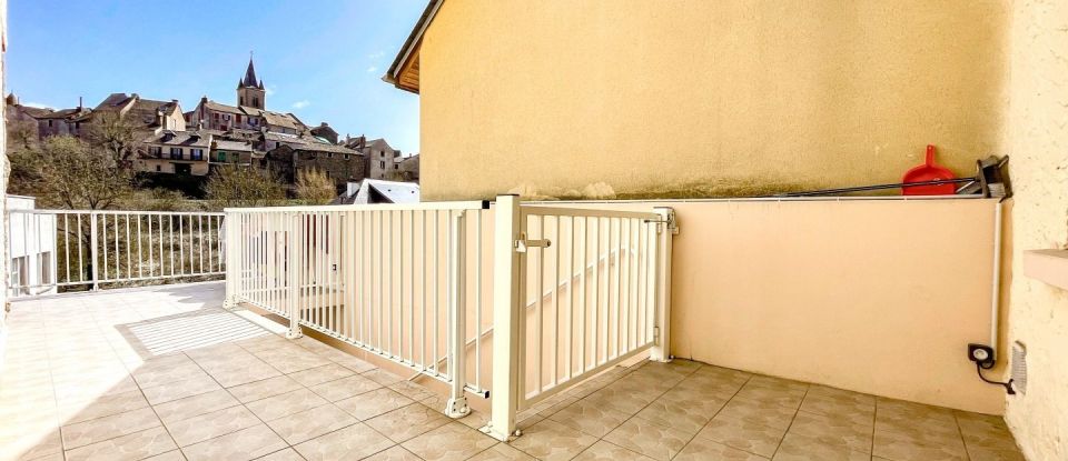 House 6 rooms of 127 m² in Salles-Curan (12410)