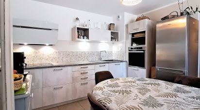 Apartment 3 rooms of 68 m² in Gap (05000)