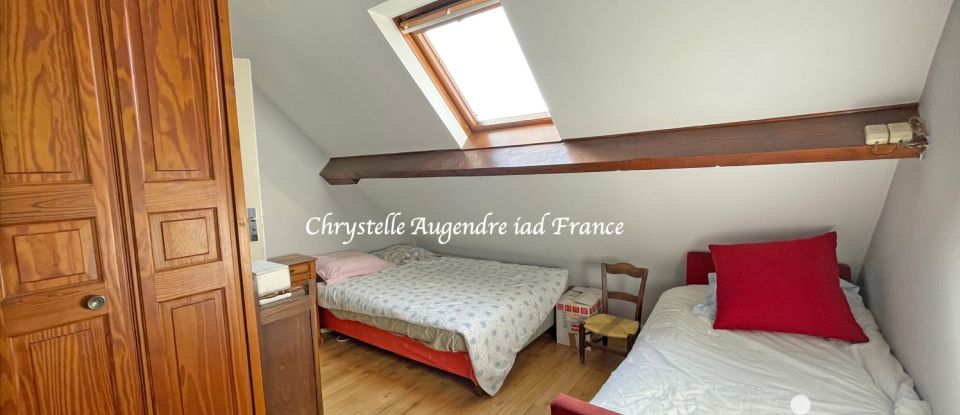 Maison traditionnelle 8 pièces de 190 m² à Gif-sur-Yvette (91190)