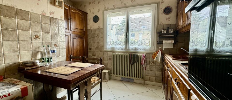 House 4 rooms of 114 m² in Savigny-sur-Orge (91600)