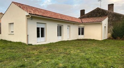 House 3 rooms of 90 m² in Doix lès Fontaines (85200)