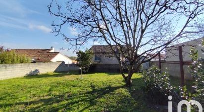 House 4 rooms of 71 m² in Le Pellerin (44640)