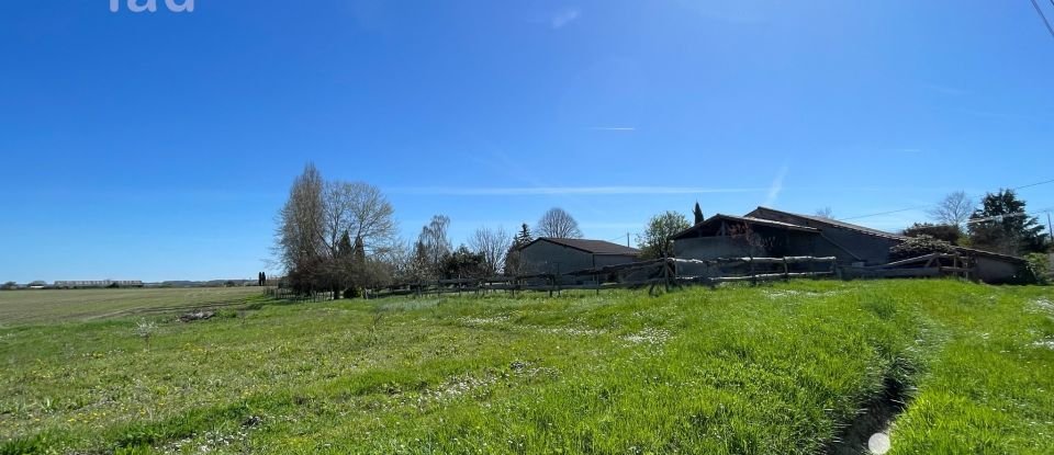 Village house 5 rooms of 130 m² in Fontaines-d'Ozillac (17500)