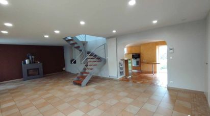 House 4 rooms of 132 m² in Thorigny (85480)
