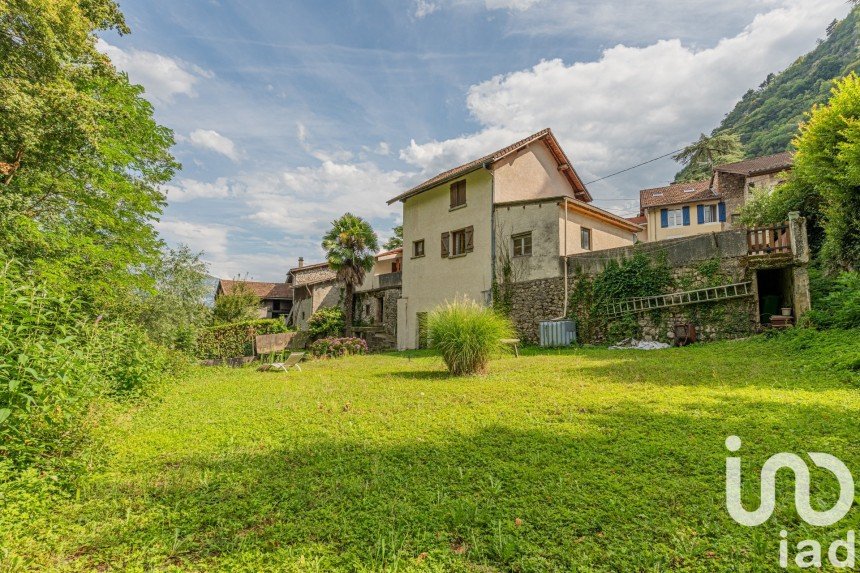 Maison de village 4 pièces de 136 m² à Veurey-Voroize (38113)