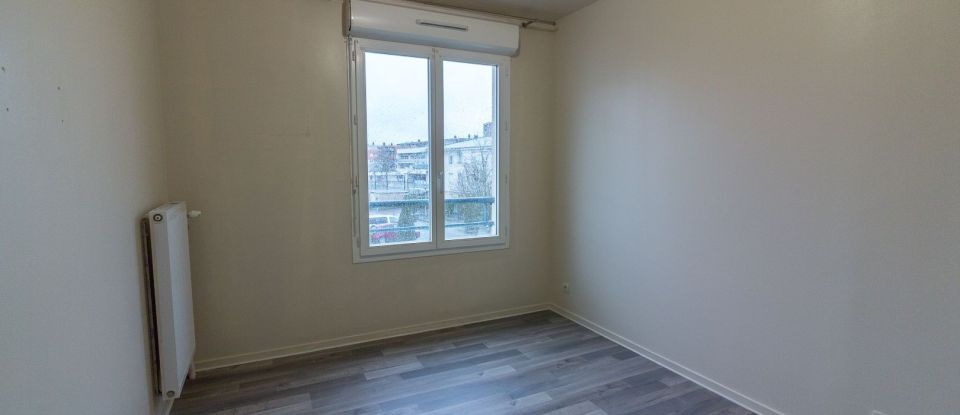 Appartement 2 pièces de 47 m² à Trappes (78190)
