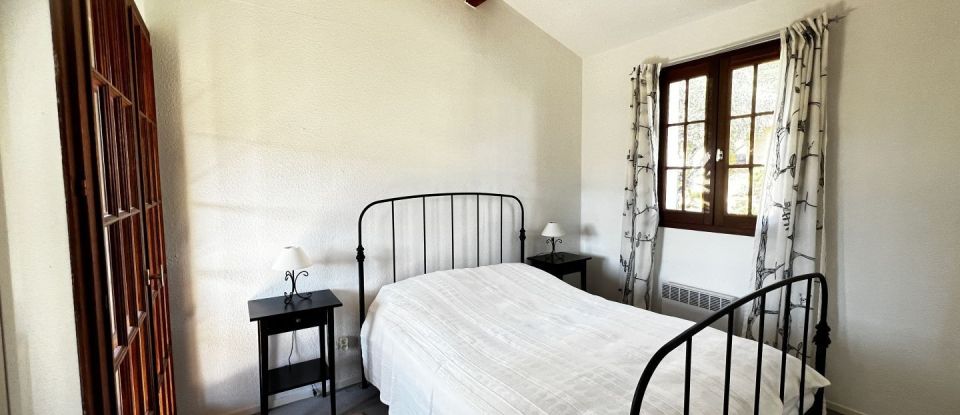 Apartment 3 rooms of 57 m² in La Londe-les-Maures (83250)