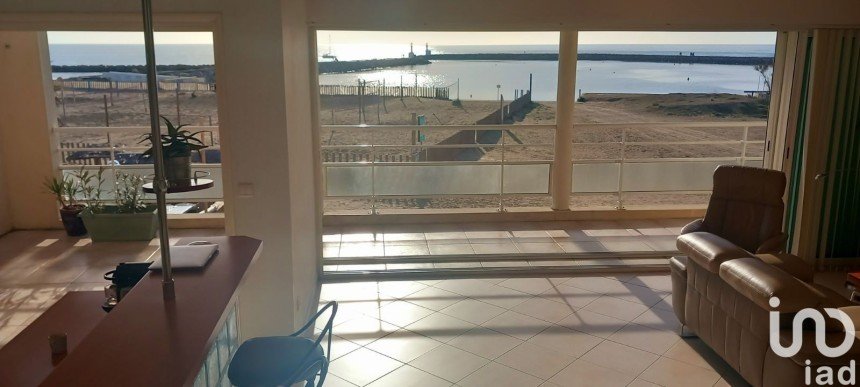House 11 rooms of 267 m² in CARNON PLAGE (34280)