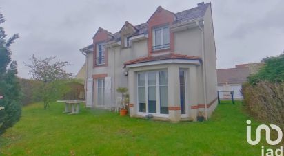 Traditional house 7 rooms of 124 m² in Saint-Pierre-du-Perray (91280)