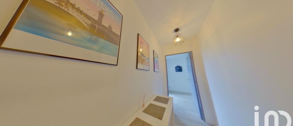 Maison traditionnelle 7 pièces de 124 m² à Saint-Pierre-du-Perray (91280)