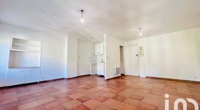 Apartment 1 room of 34 m² in Barjols (83670)
