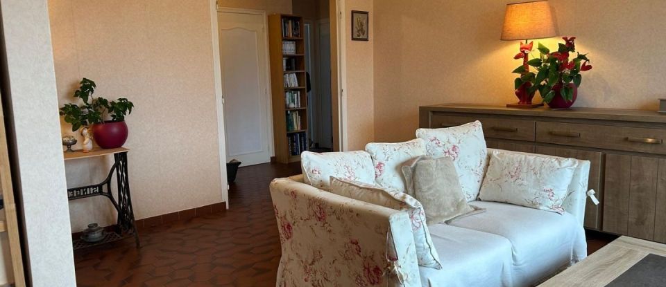 Appartement 4 pièces de 72 m² à Toulon (83200)