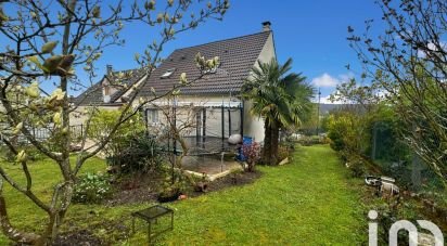 House 6 rooms of 157 m² in Yerres (91330)