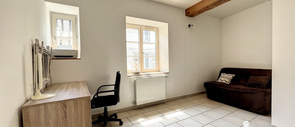 Appartement 4 pièces de 98 m² à Condrieu (69420)