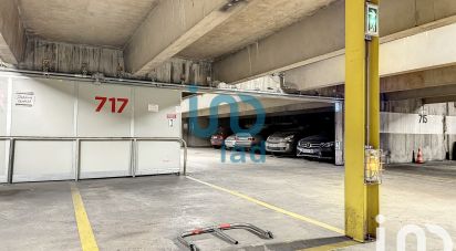 Parking of 11 m² in Paris (75013)