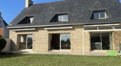 House 8 rooms of 180 m² in Crozon (29160)