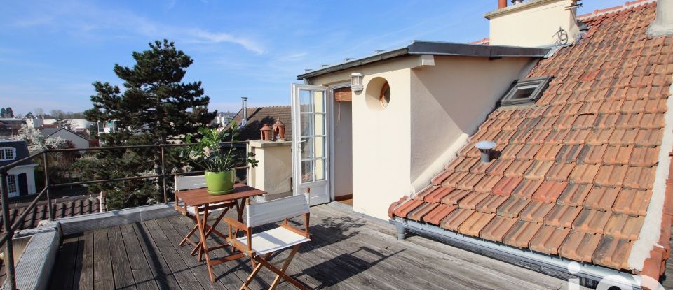Maison traditionnelle 8 pièces de 204 m² à Meudon (92190)