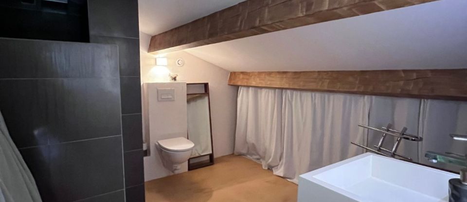 Apartment 4 rooms of 99 m² in Le Revest-les-Eaux (83200)