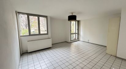 Appartement 2 pièces de 57 m² à Saint-Denis (93200)
