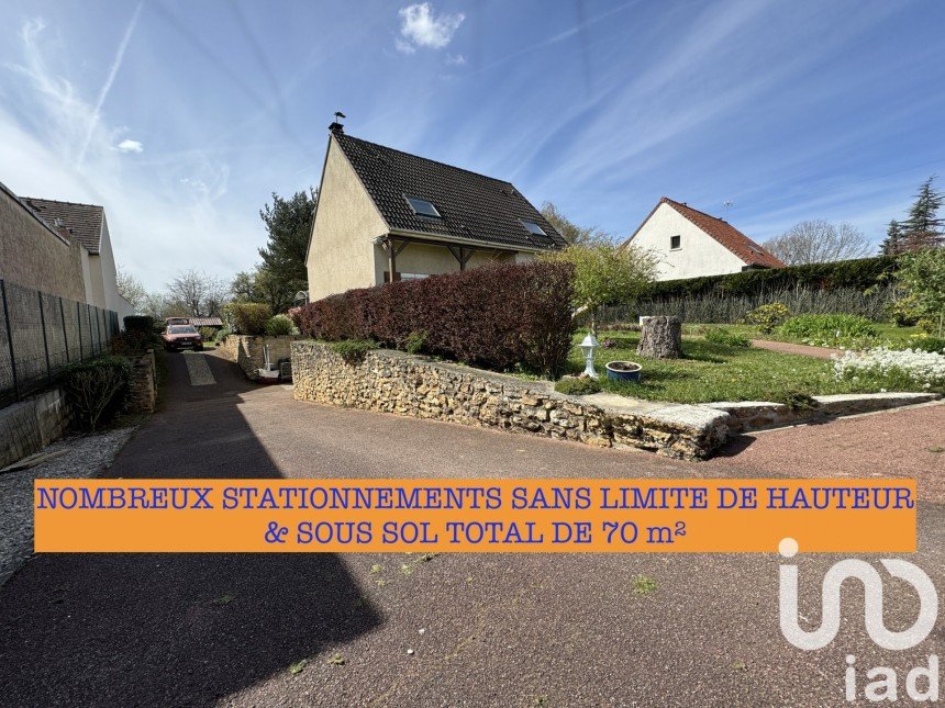 Maison traditionnelle 8 pièces de 120 m² à Presles-en-Brie (77220)