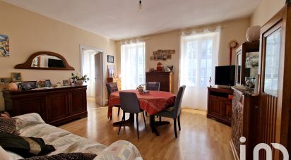 Traditional house 3 rooms of 73 m² in Gourin (56110)