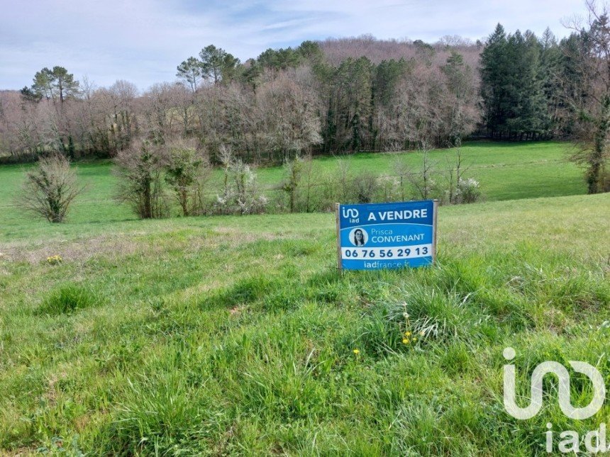 Land of 2,939 m² in Le Vigan (46300)