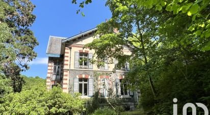 House 9 rooms of 300 m² in Verneuil-en-Halatte (60550)