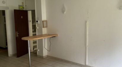 Apartment 2 rooms of 39 m² in Saint-Quentin (02100)