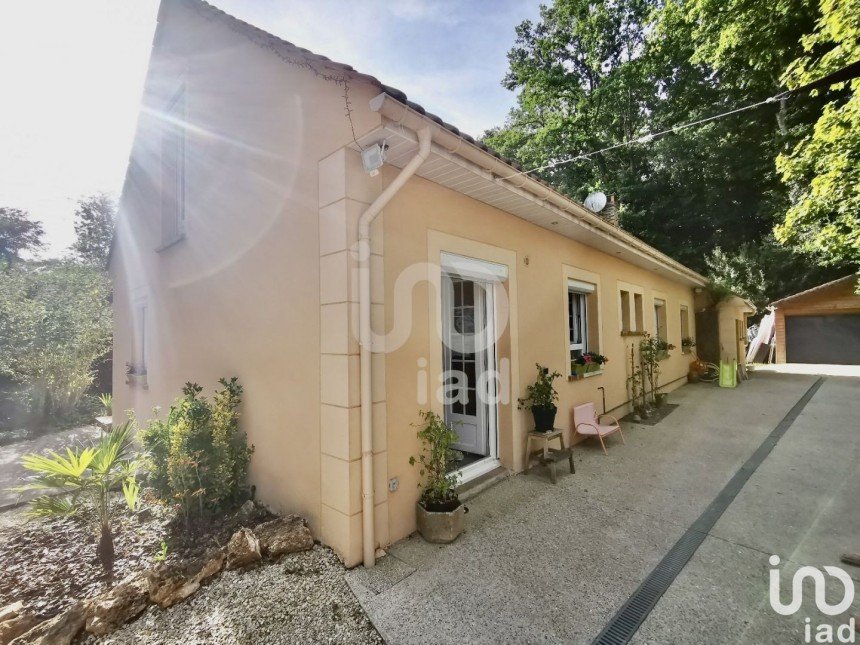 Maison 6 pièces de 190 m² à Saint-Augustin (77515)