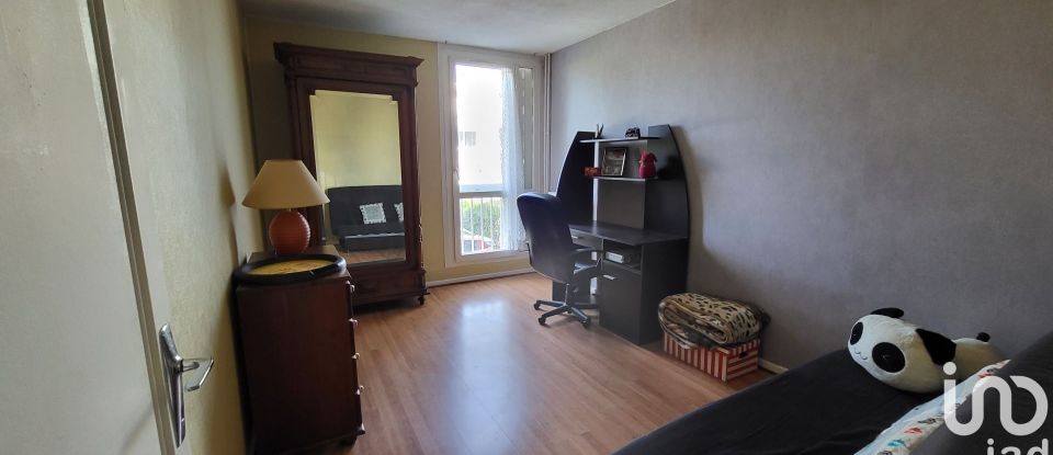 Appartement 3 pièces de 80 m² à Saint-Genis-Laval (69230)