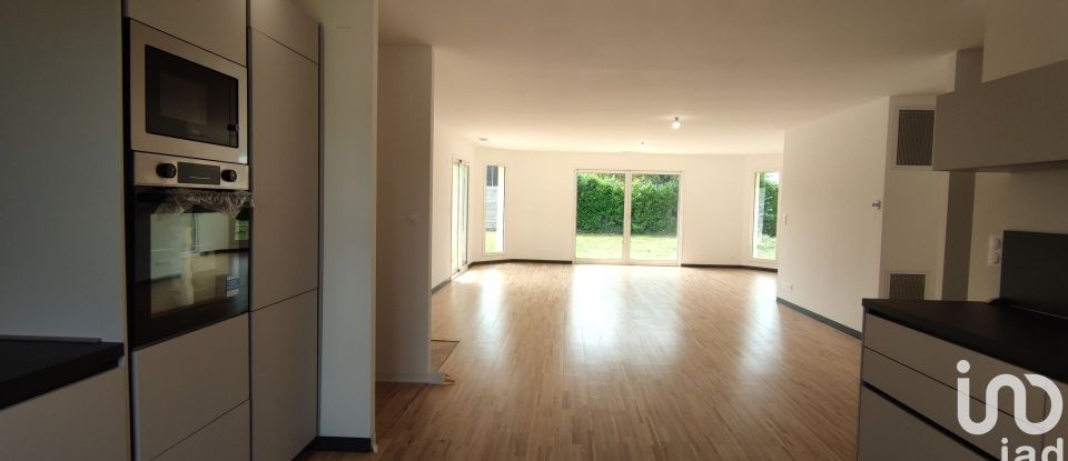 Maison 5 pièces de 155 m² à Le Fleix (24130)