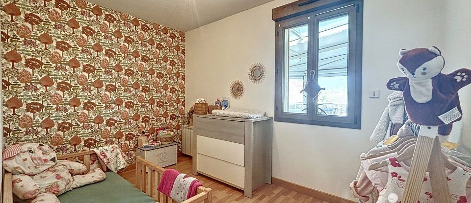 Maison traditionnelle 4 pièces de 100 m² à Torigny-les-Villes (50160)
