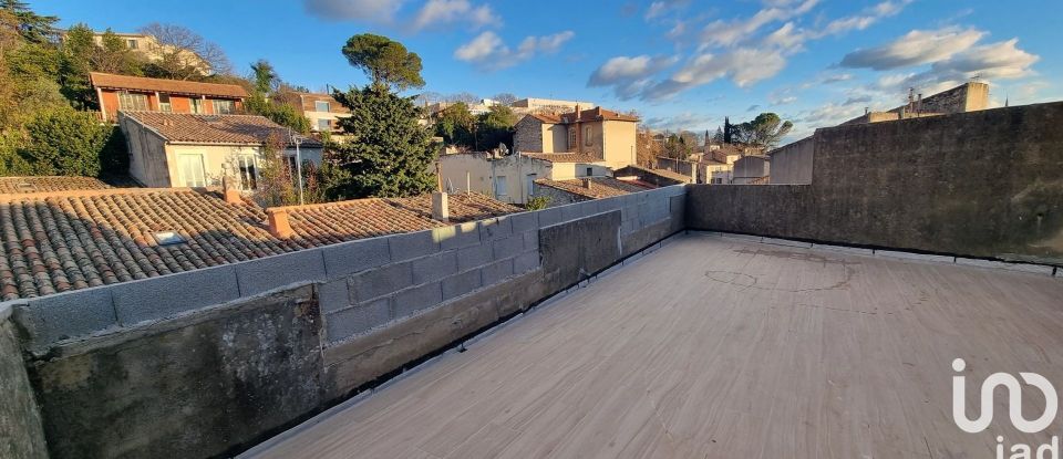 Maison 6 pièces de 150 m² à Nîmes (30000)