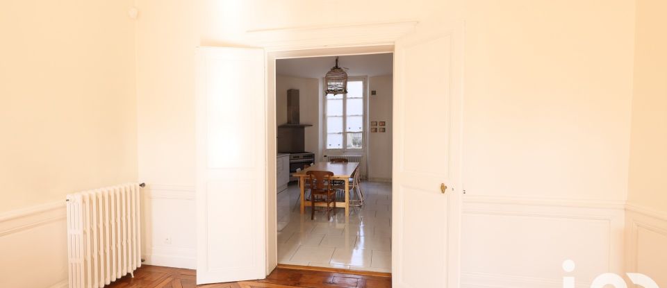 Apartment 6 rooms of 184 m² in Nantes (44000)