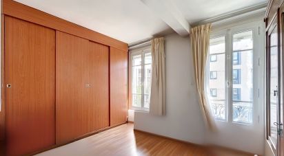 Appartement 3 pièces de 65 m² à Levallois-Perret (92300)