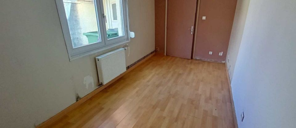 House 3 rooms of 70 m² in Lillers (62190)