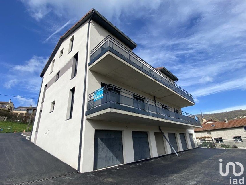 Appartement 3 pièces de 71 m² à Sorbiers (42290)
