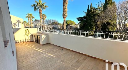 Building in Sanary-sur-Mer (83110) of 290 m²
