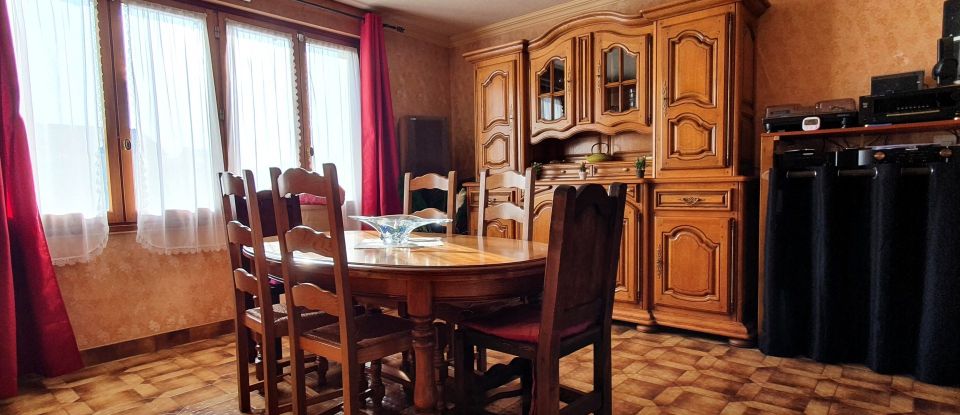 House 7 rooms of 140 m² in Thouars (79100)