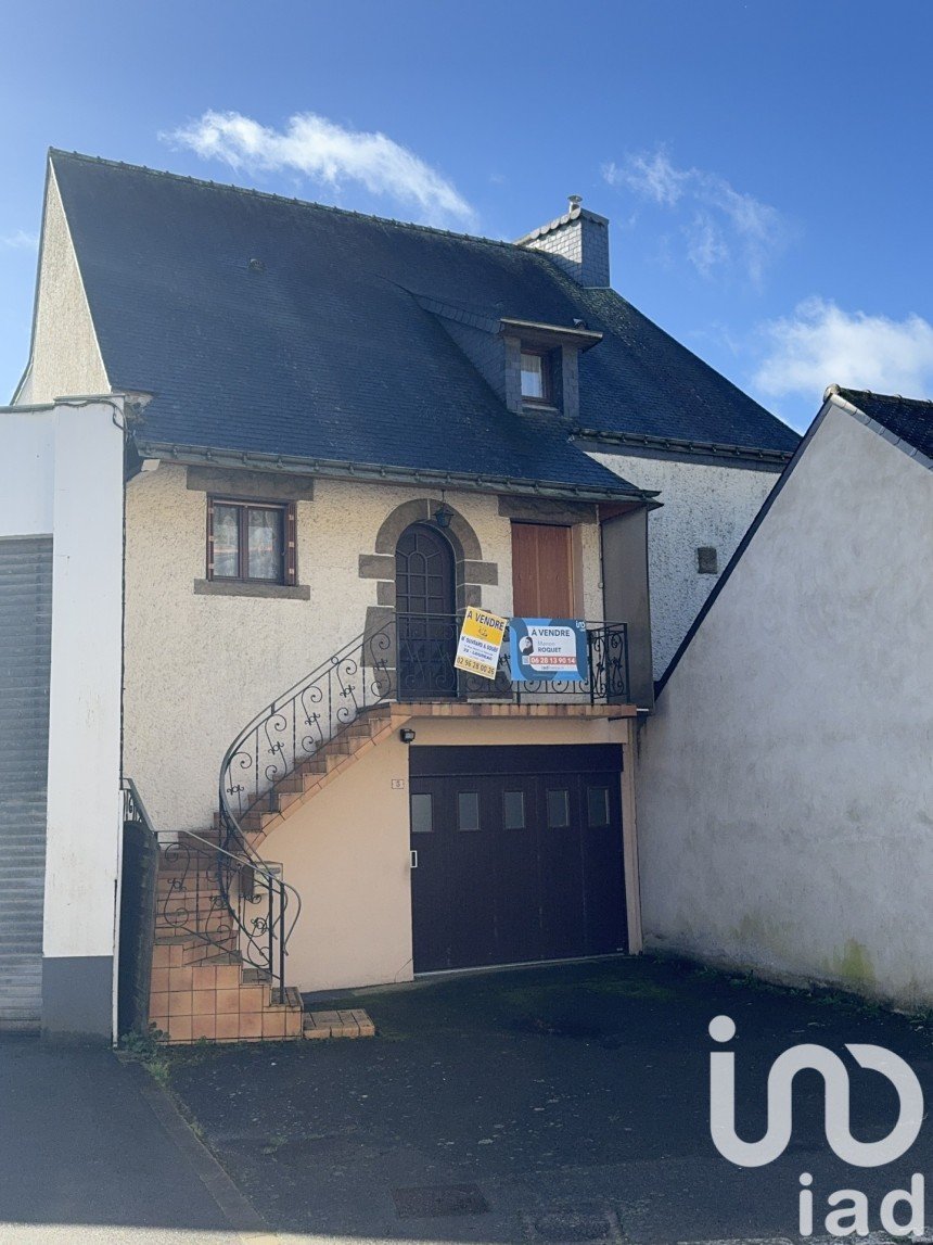 Traditional house 4 rooms of 100 m² in La Chèze (22210)
