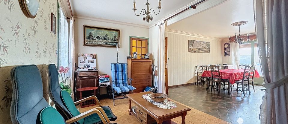 Maison traditionnelle 4 pièces de 100 m² à La Chèze (22210)