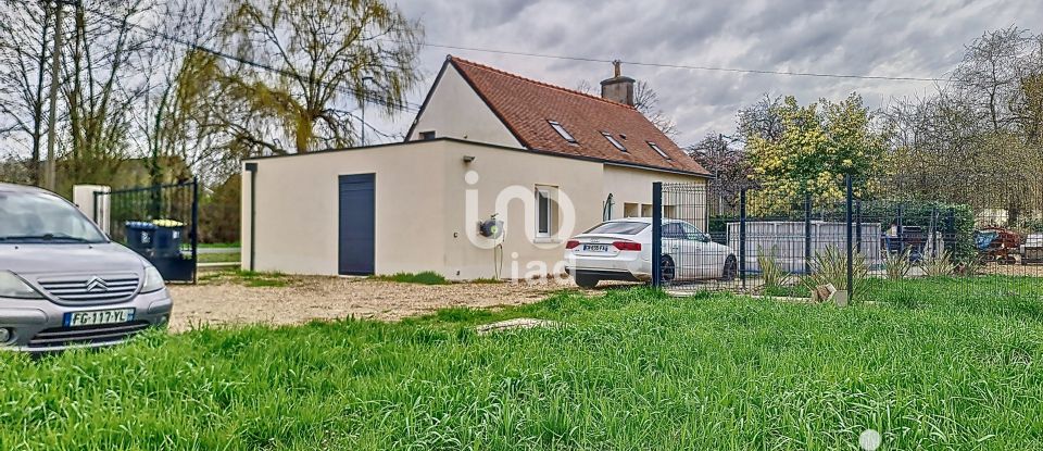 Maison 6 pièces de 97 m² à Saint-Étienne-de-Chigny (37230)