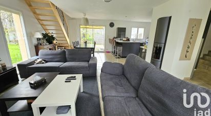 Maison traditionnelle 9 pièces de 149 m² à Quilly (44750)