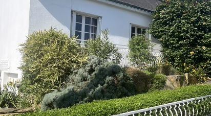 Traditional house 9 rooms of 105 m² in Saint-Herblain (44800)
