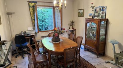 House 4 rooms of 93 m² in Manosque (04100)