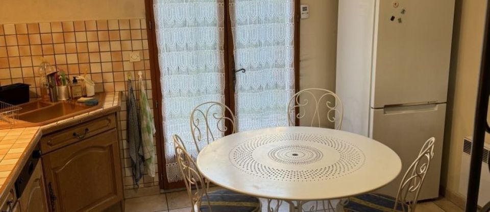 House 4 rooms of 93 m² in Manosque (04100)