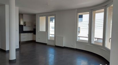 Appartement 4 pièces de 107 m² à Saint-Nazaire (44600)