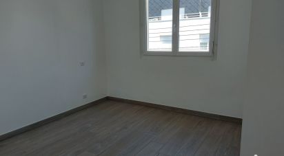Apartment 4 rooms of 107 m² in Saint-Nazaire (44600)