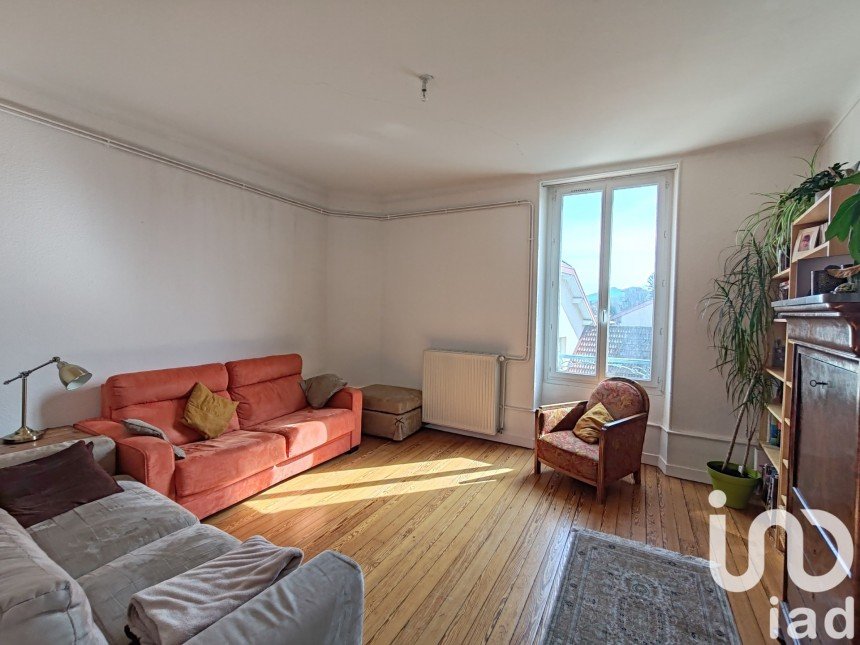 Appartement 4 pièces de 102 m² à Belley (01300)